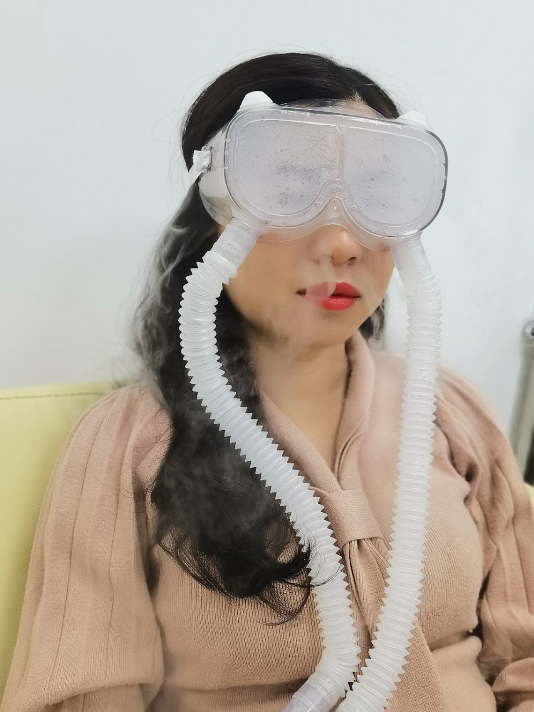 眼睛干澀、疲倦、刺痛……注意了！“干眼癥”可能找上你了！
